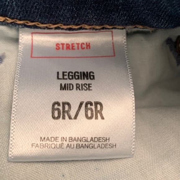 Mid Rise Skinny Jeans - Picture 4 of 4